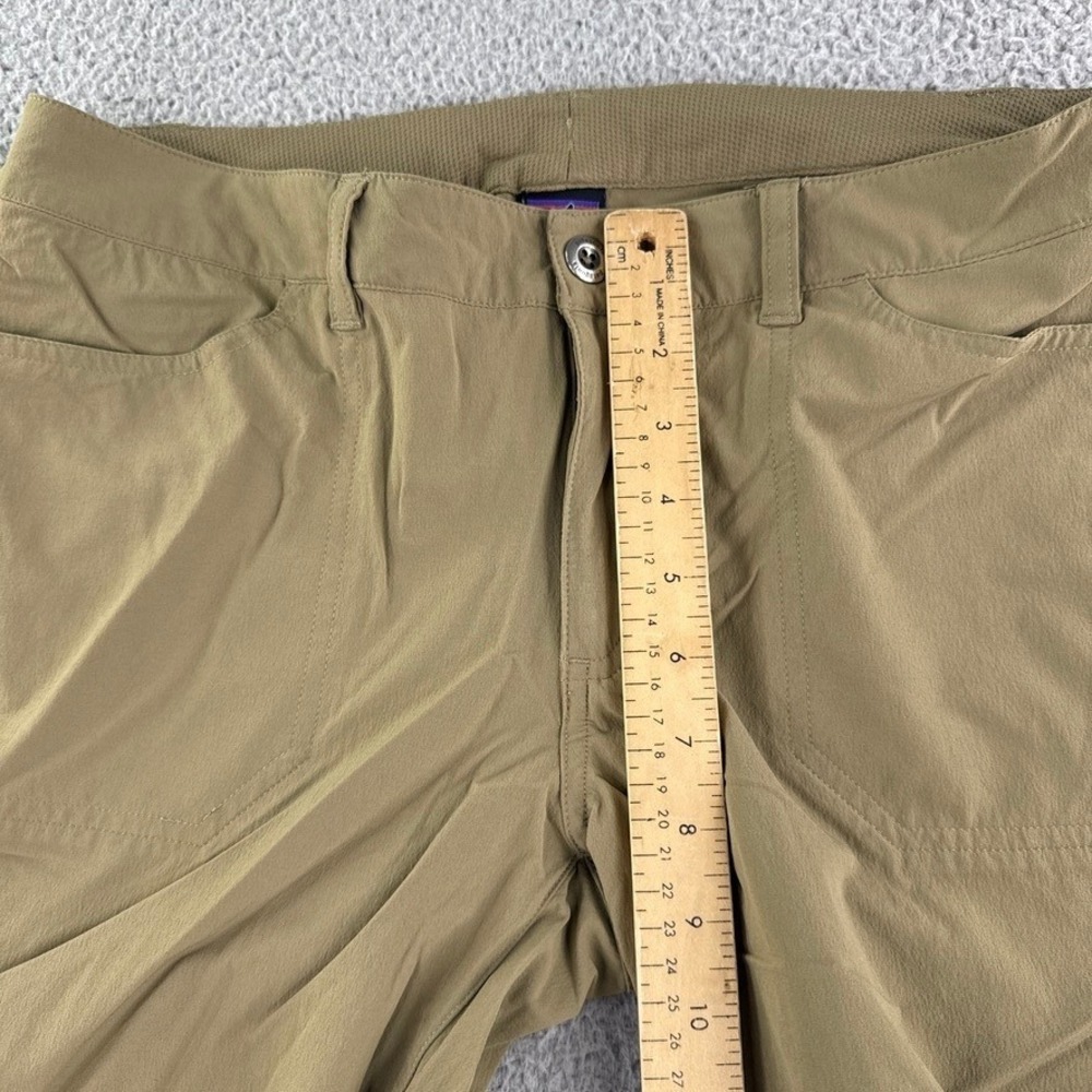Patagonia Pants Womens Size 10 Beige Tribune Cargo Nylon Gorpcore - Picture 7 of 14